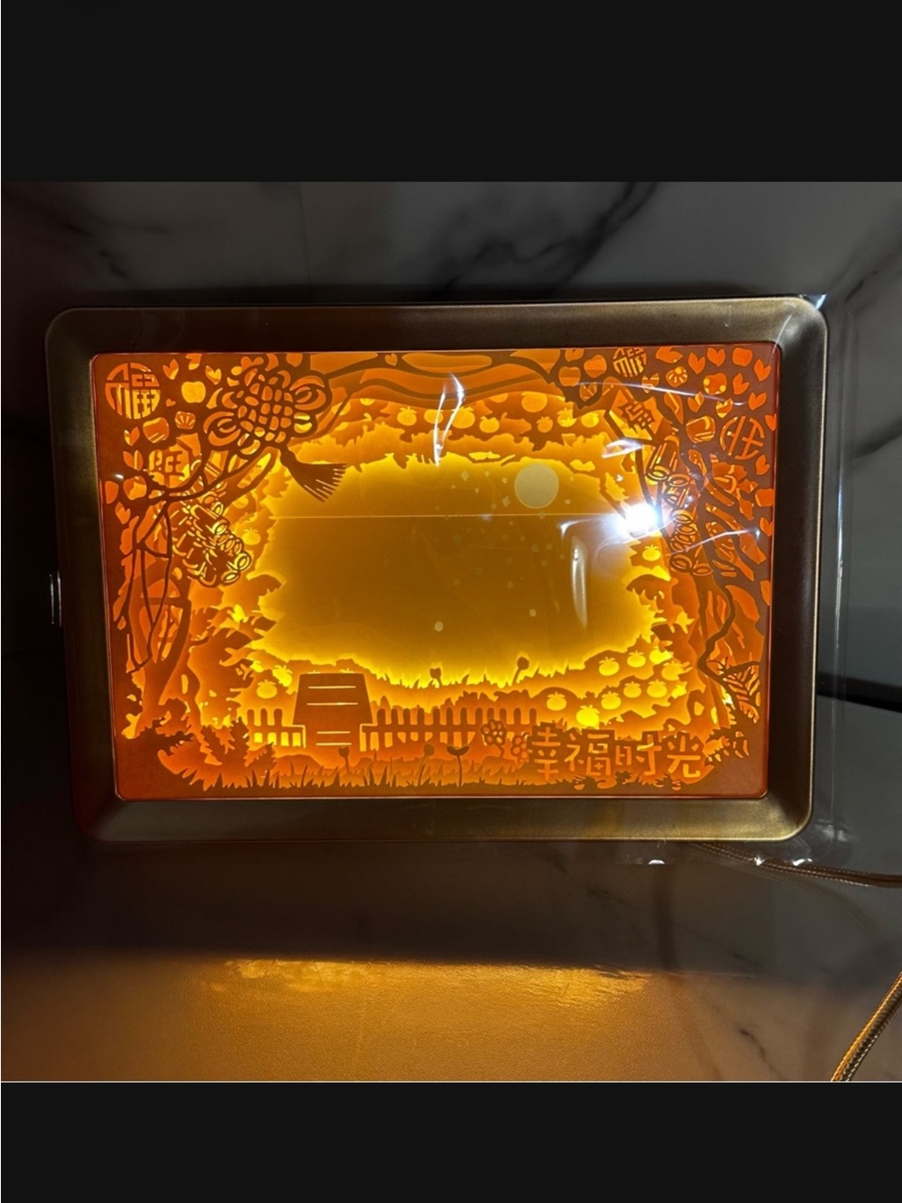 SALE!! box light lamp. Snoopy doghouse 3